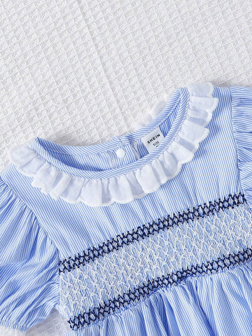Kids EVRYDAY Young Girl Striped Puff Sleeve Embroidered Dress