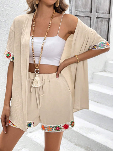 Solid Color Short Sleeve Holiday Cardigan And Lace Trim Casual Shorts Two-Piece Set