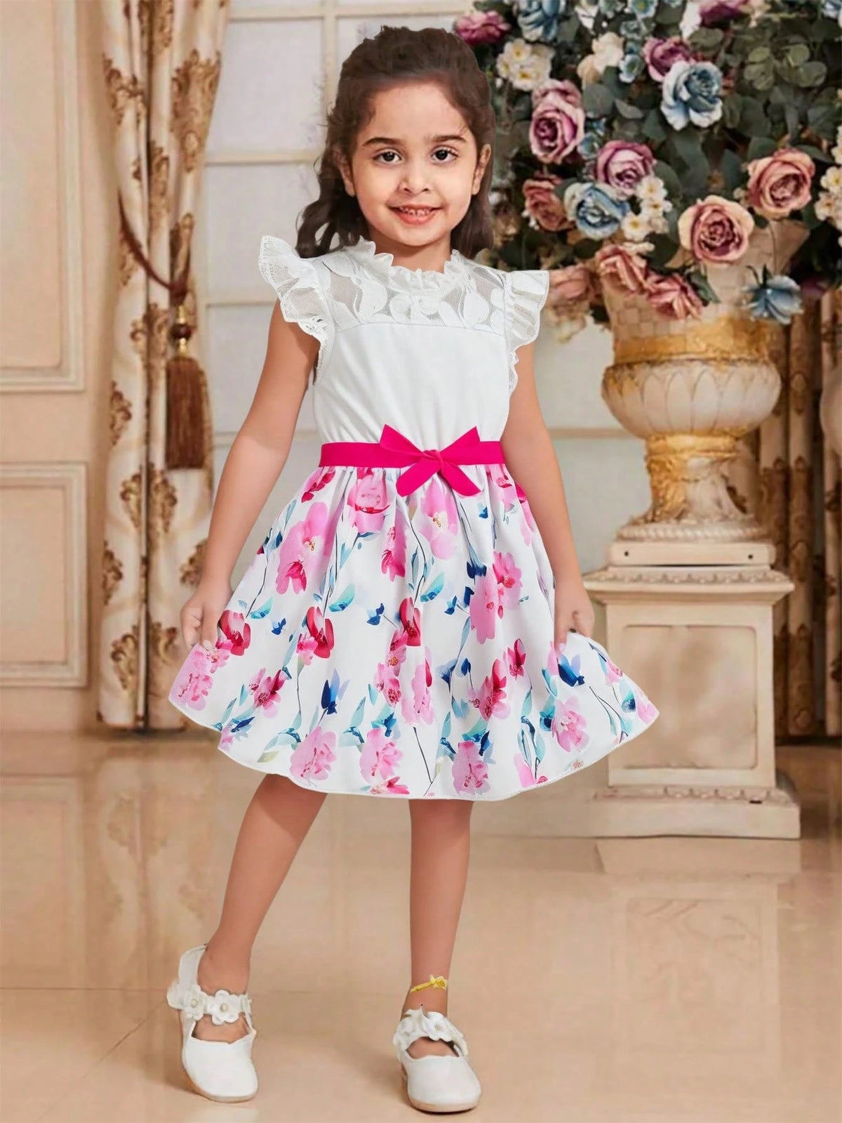 1pc Girls Toddlers "Garden" Lace Trim Ditsy Floral Short Top With White Fabricdress, Casual Vacation Spring/Summer