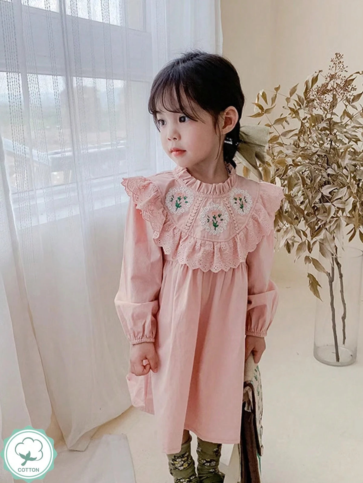 1pc Girls' Vintage French Style Embroidered Flower Ruffle Hem Pink Long Sleeve Dress, Spring