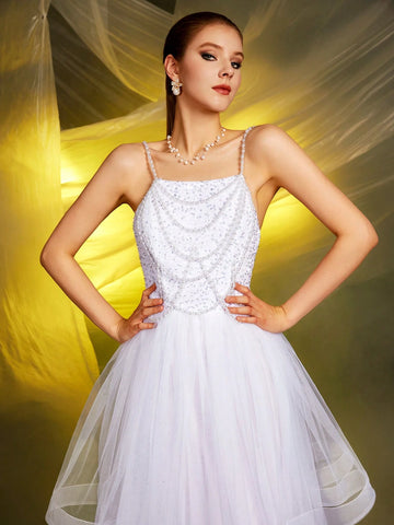 1pc Women's Glamourous White Spaghetti Strap Sequin Beaded Mesh Insert Wedding Dress Gown