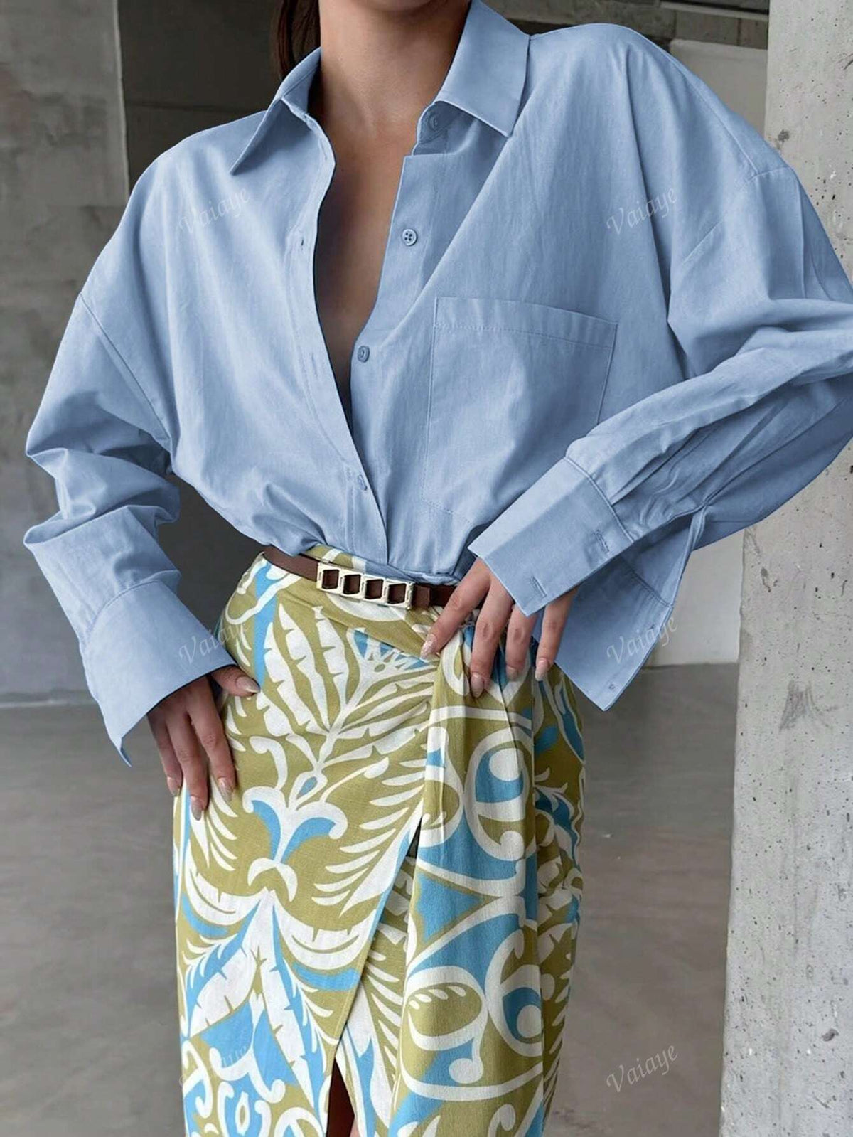 1pc Women's Spring & Summer Pocket Casual Buttoned Long Sleeve Shirt