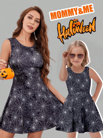 1pc Young Girl Halloween Spiderweb Digital Print Sleeveless Cinched Waist Dress