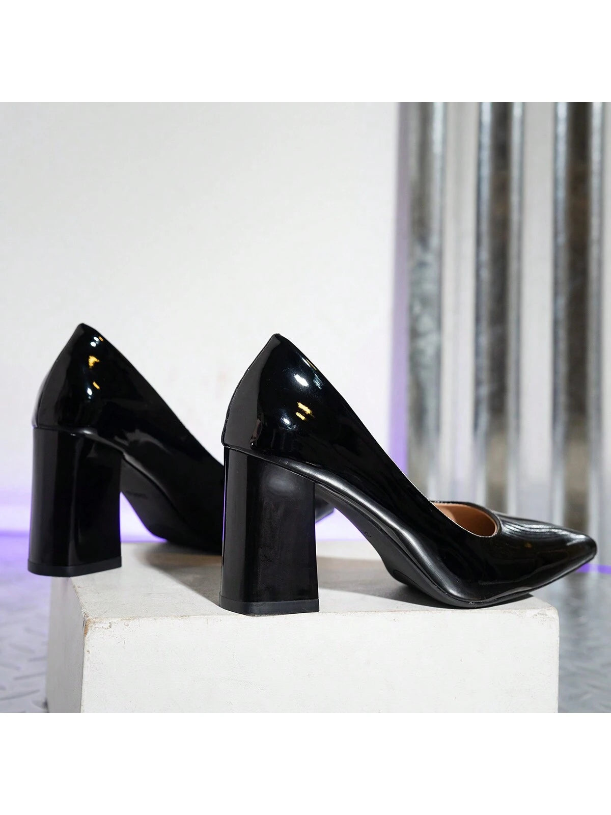 2024 New Pointed Toe Chunky Heel Women Patent Leather Slip-On Pumps,