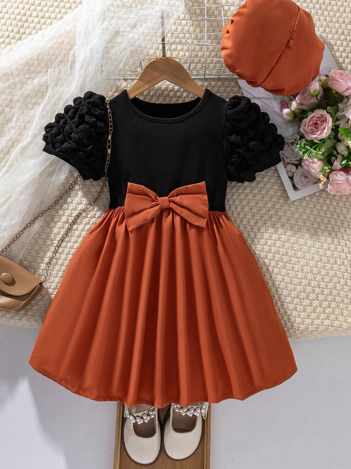 2pcs/Set Young Girl Casual Cute Bow Solid Color Patchwork Round Neck Puff Sleeve Dress And Hat Set, Versatile For Summer