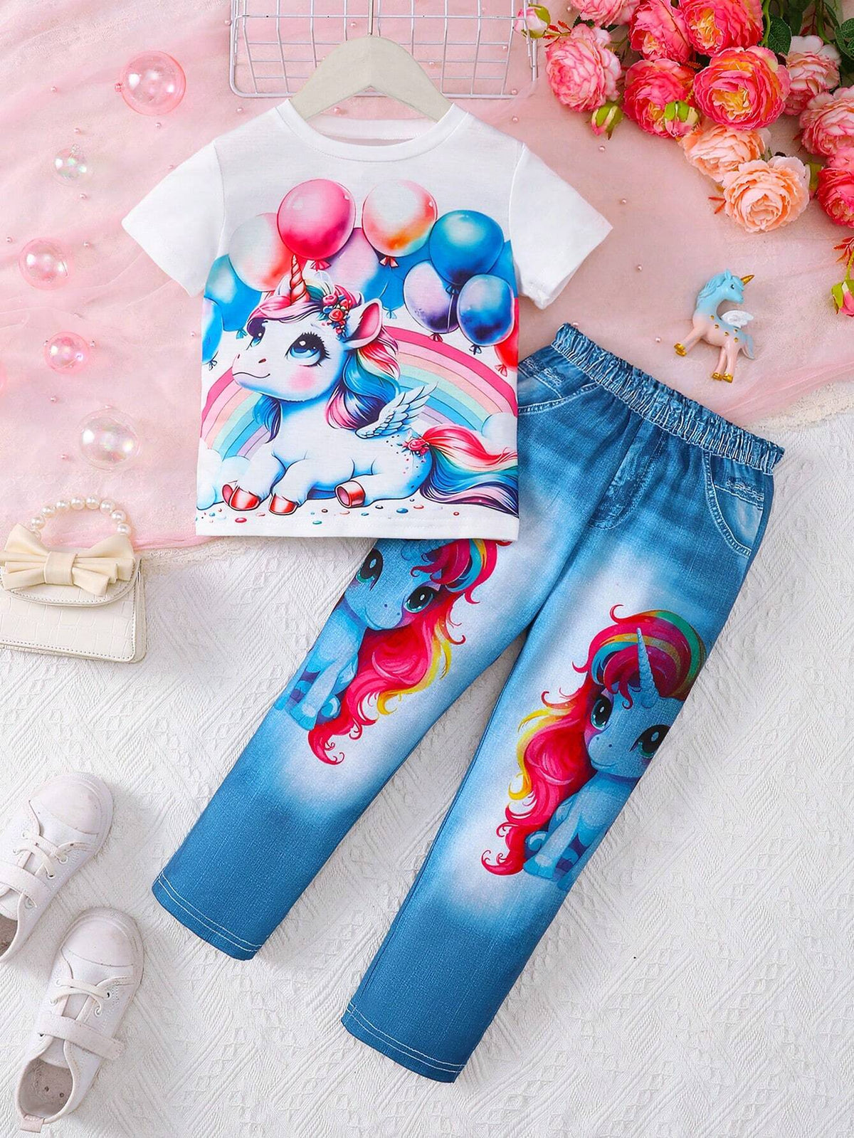 2pcs Girls' Fashionable Casual 'Balloons & Unicorn Pattern' Printed Short Sleeve T-Shirt + Denim-Like Casual Pants Summer Outfit