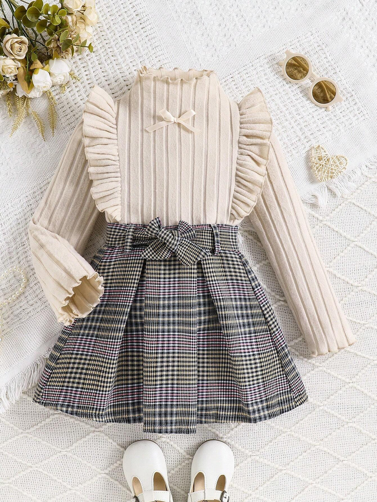 2pcs Little Girls Autumn Fashion Bow Knitted Top And Plaid Mini Skirt Set