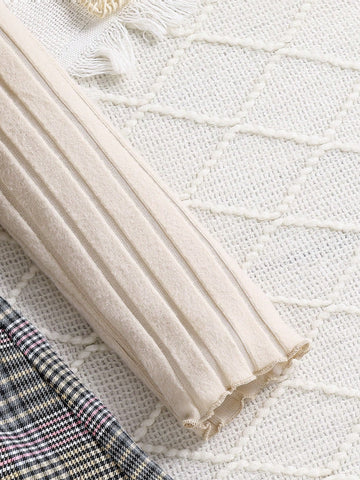 2pcs Little Girls Autumn Fashion Bow Knitted Top And Plaid Mini Skirt Set