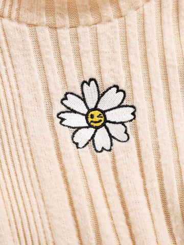 2pcs Young Girl Set: New Autumn Winter Knitted Casual Stylish Dress, Embroidered Smile Daisy Design, High-Quality Textured Material, Suitable For Autumn/Winter