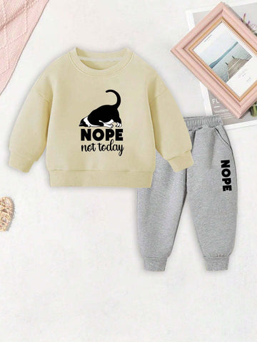 2pcs Young Girls Cute Printed Crewneck Sweatshirt + Casual Pants Fall/Winter Set