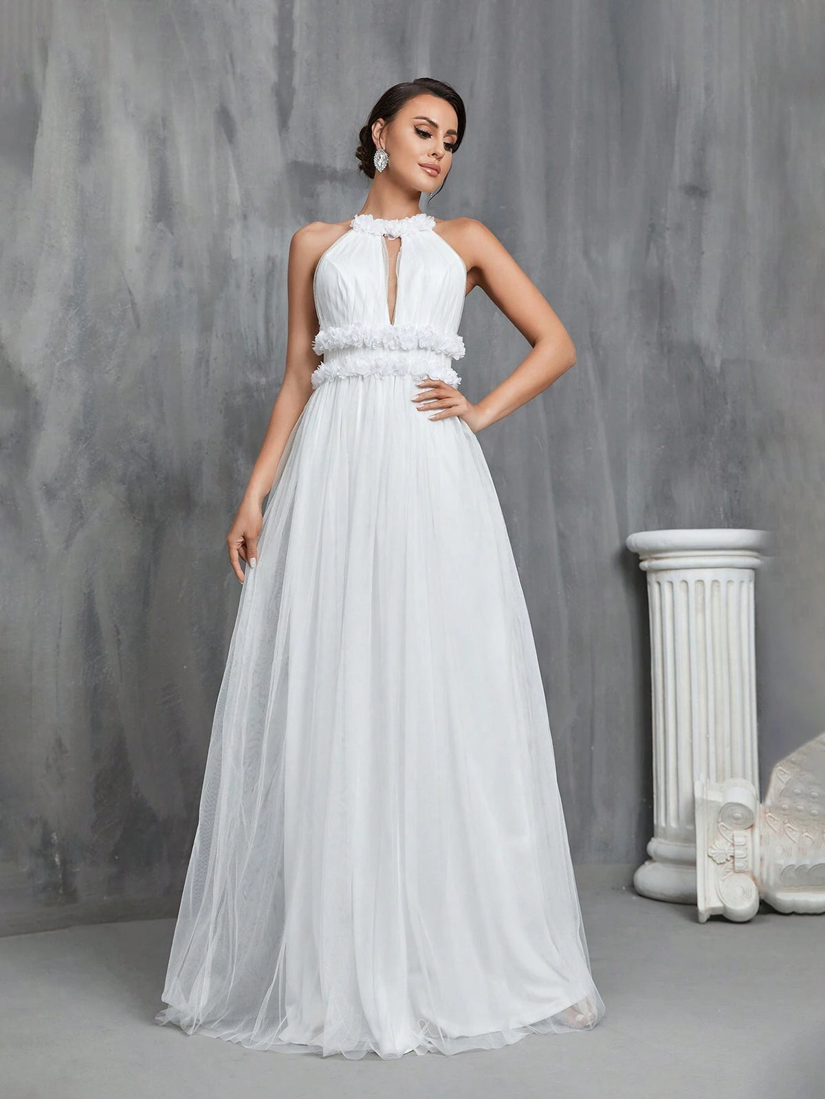 3D Rosette Halterneck Tied Backless Mesh Wedding Dress