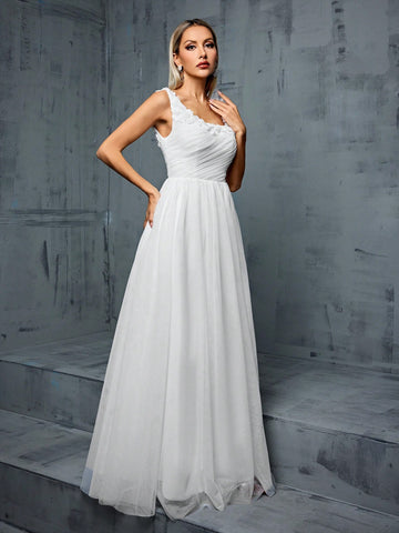 3d Floral Embellished Pleated Bust And Netting A-line Wedding Dress