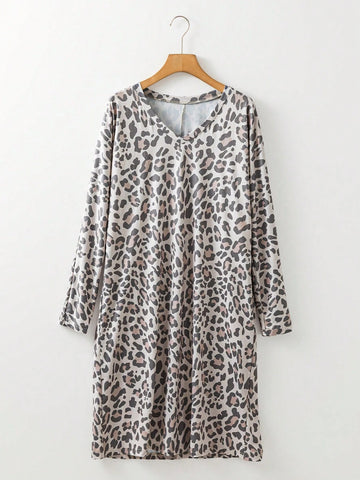 Acelitt Grey Leopard V-Neck Loose Mini Dress