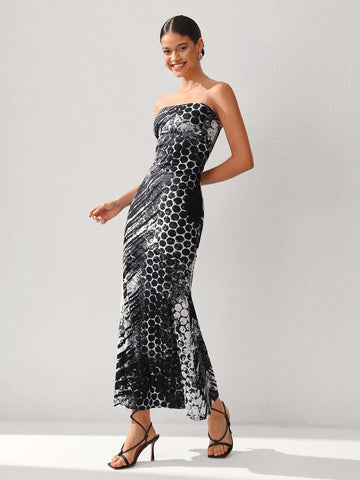 Aegean Collection Printed Bodycon Mermaid Hem Strapless Maxi Dress