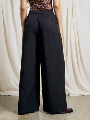 EMERY ROSE Solid Flared Skirt
