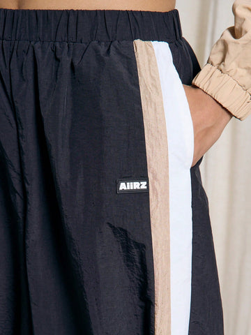 AiiRZ Track Side Stripe Parachute Pant