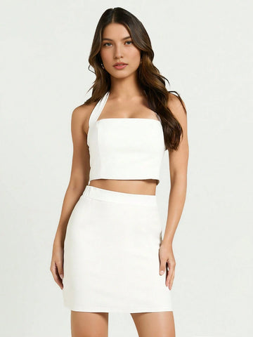 Alabaster White Elastic Waist Slim-Fit Skirt For Women 2025 | Birthday Outfits, Sexy Party & Beach Vacation Looks