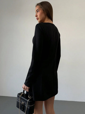 Aloruh Boat Neck Long Sleeve Black Mini Split Metal Buckle Decor Dress For Women, Autumn/Winter