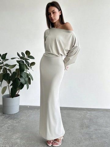 Aloruh Casual Asymmetrical Shoulder Waist Cinched Long Solid Color Dress, Suitable For Vacation, Dating And Outing, Autumn/Winter