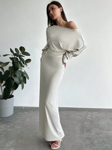 Aloruh Casual Asymmetrical Shoulder Waist Cinched Long Solid Color Dress, Suitable For Vacation, Dating And Outing, Autumn/Winter