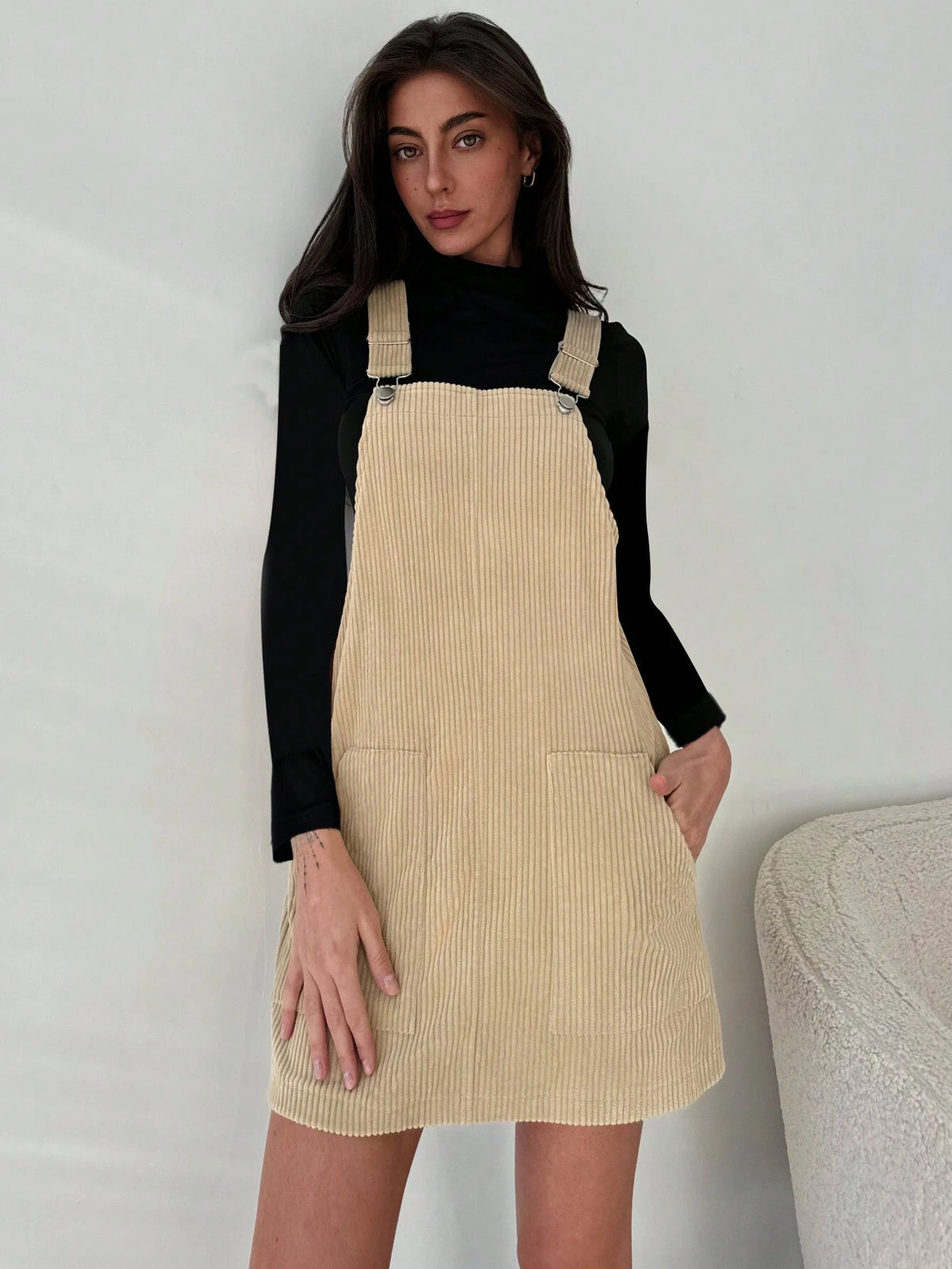 Aloruh Corduroy Suspender Mini Skirt, College Style, Versatile Casual Wear, Autumn/Winter