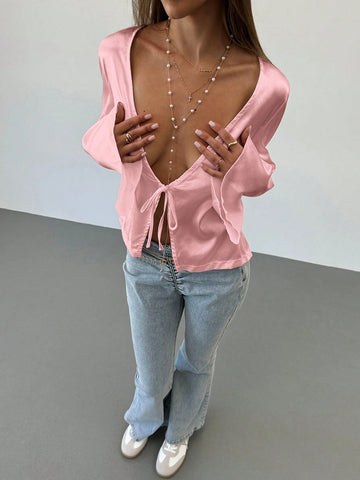 Minimalist Deep V-Neck Tie Cuff Fitted White Blouse, Suitable For Commute