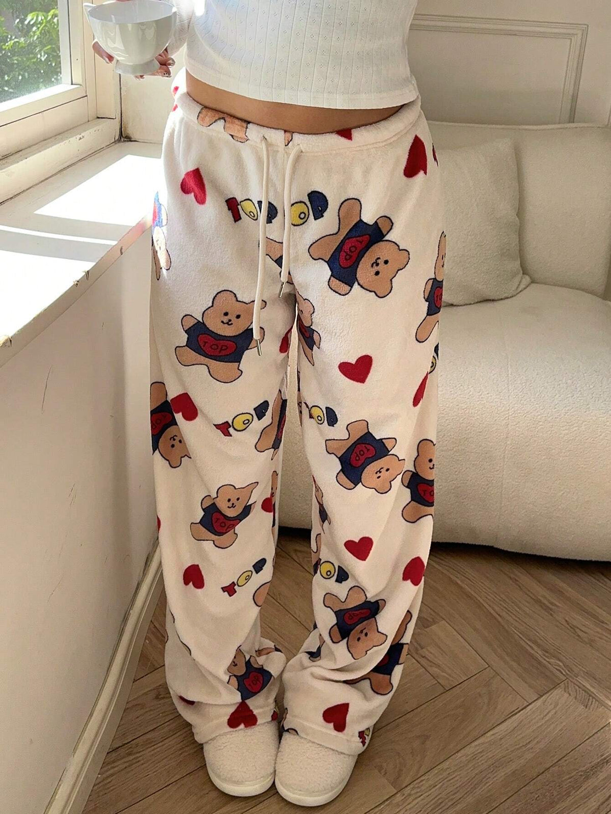 Aloruh Women's Cartoon Bear & Heart Pattern Straight Loose Casual Pants