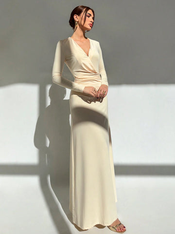 Aloruh Women's Deep V Neck Side Ruched Fishtail Bodycon Dress With Metal Decor