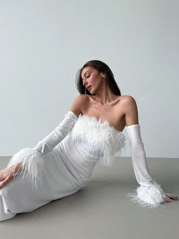 Aloruh Women's Long Sleeve Fitted Off Shoulder Splice Furry Trim Christmas Party Velvet Fishtail Dress