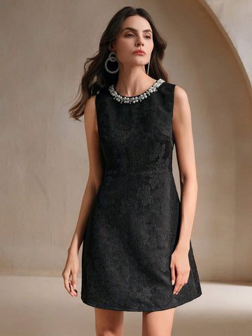 Women Essential Striped Pleated Dress