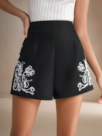 Anewsta Autumn/Winter Heavy Beaded A-Line Hem Shorts
