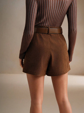 Anewsta Retro Corduroy Women Waist Belt Shorts, Commuting Style