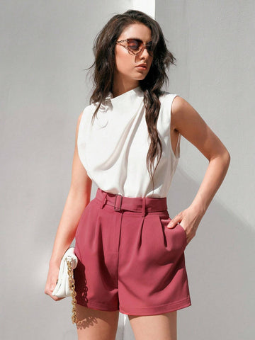 Anewsta Solid Color Belted Shorts