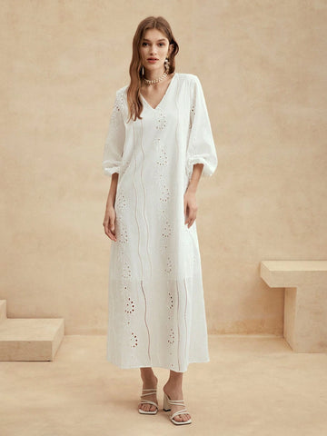 Anewsta Vacation & Leisure Hollow Out Floral Embroidery Women's White A-Line Maxi Skirt