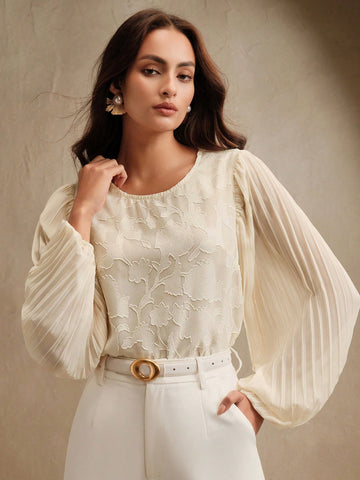 Women Elegant Romantic Cutout Pleated Sleeve Design Blouse,