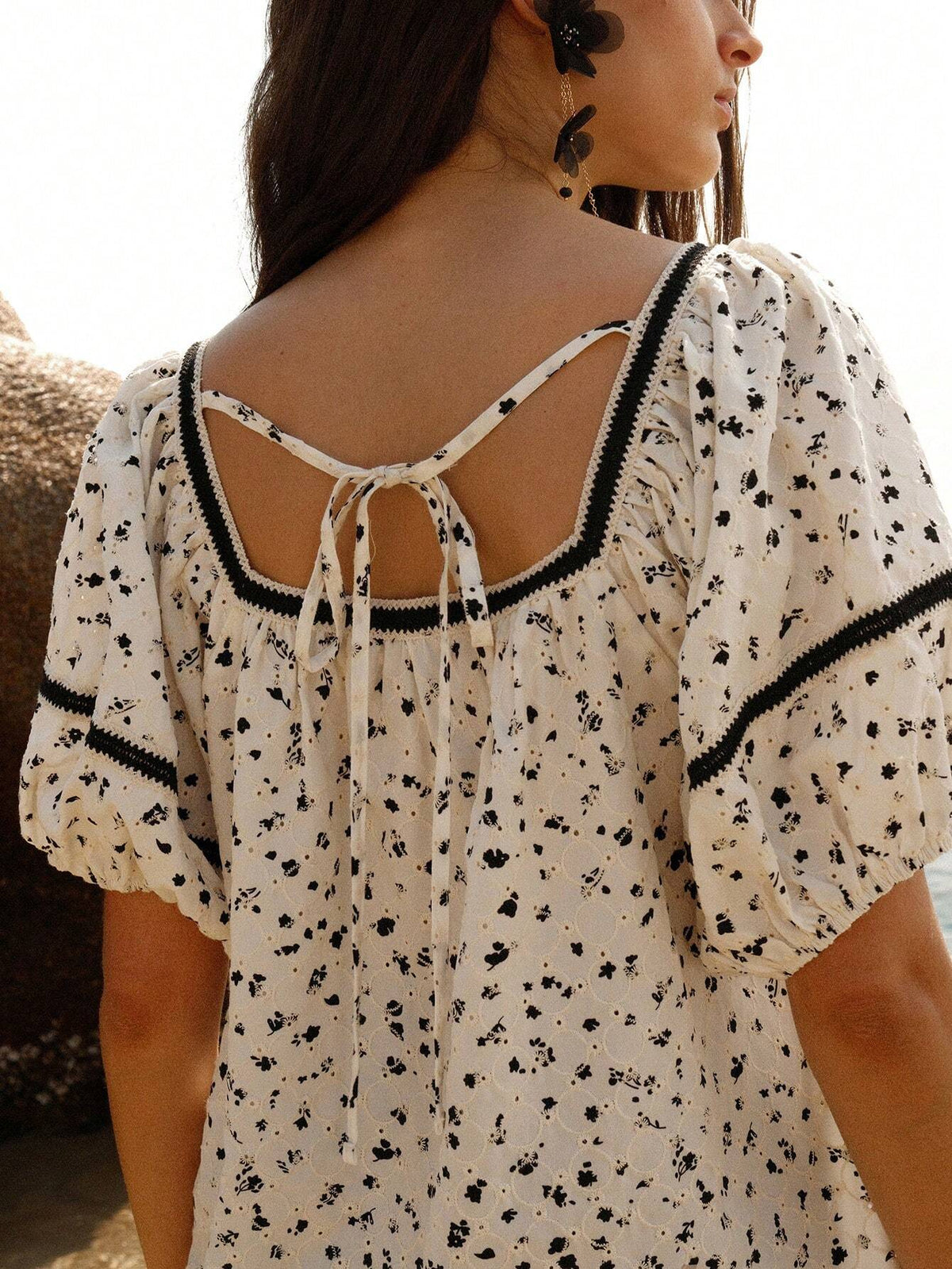 Anewsta Women's Casual Puff Sleeve Ditsy Floral Shirt For Spring And Summer