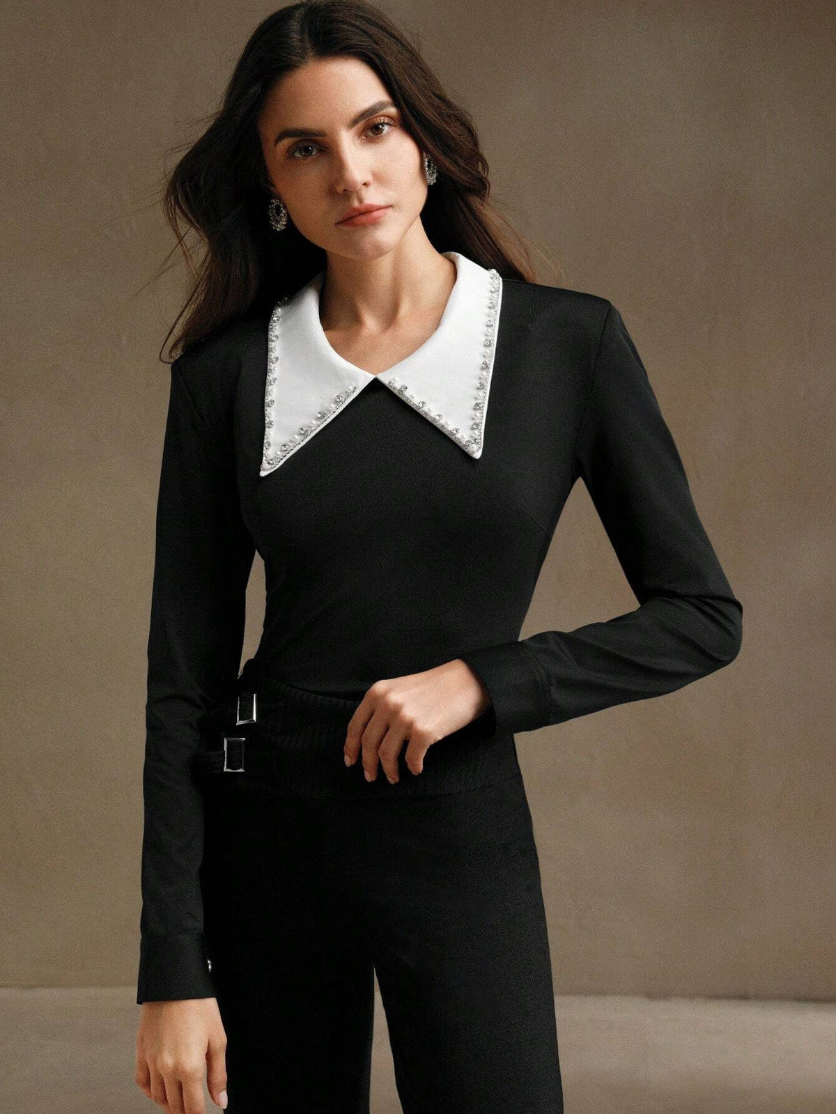 Women's Contrast Color Rhinestone Decor Turndown Collar Slim Fit Elastic Tee, Spring Summer