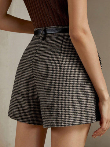 Anewsta Women's Fashion Plaid Wool Shorts For Commuting In Winter