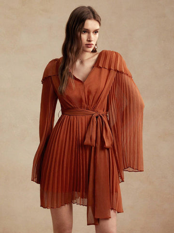 Anewsta Women's Short Pleated Dress With Waist Tie And V-Neck, Lightweight And Flowy