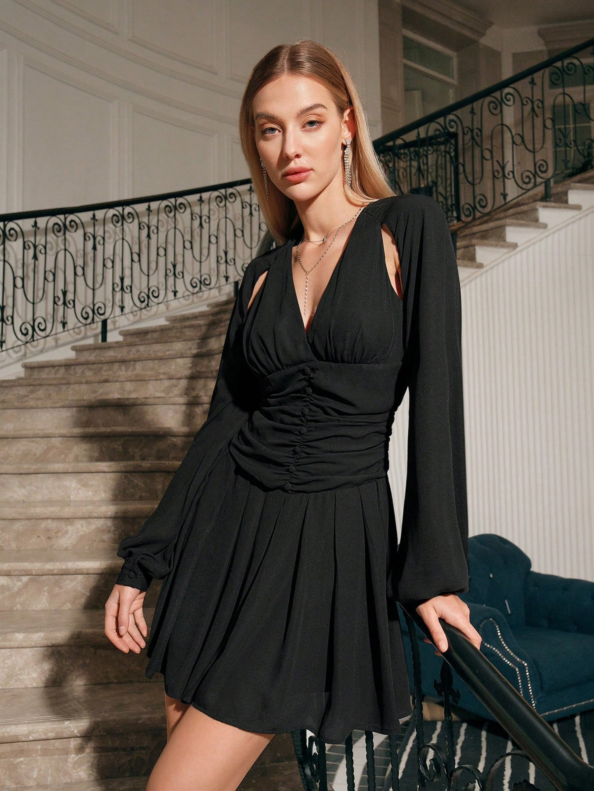 Anewsta Women's V-Neck Lantern Sleeve Pleated Dress