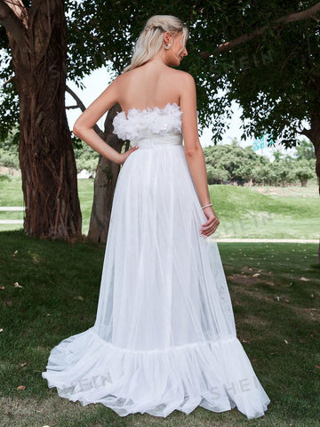 Appliques Ruffle Trim Mesh Tube Wedding Dress