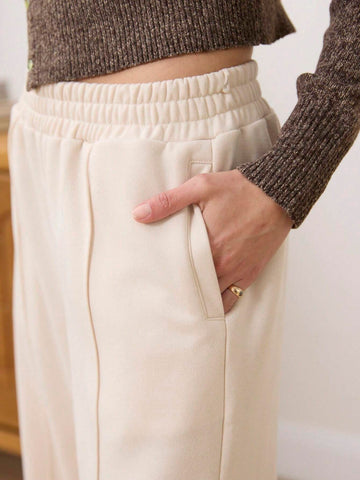 Aralina Pull On With Pockets & Pintuck Seam Detail Wide Leg Track Pant