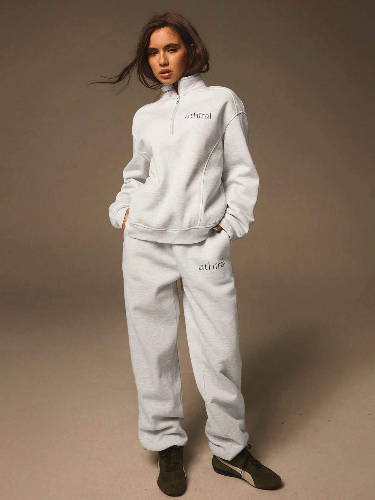 Athîral 2pcs/Set Women Letter Print Front Zipper Long Sleeve Top And Long Pants