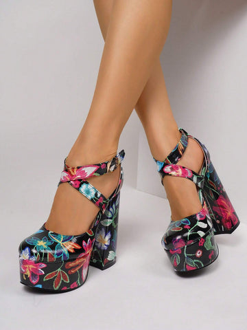 Autumn/Winter 2024 Side Buckle Floral Print Shoes For Women, Round Toe, Waterproof Platform, Retro Chic, Versatile