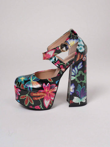 Autumn/Winter 2024 Side Buckle Floral Print Shoes For Women, Round Toe, Waterproof Platform, Retro Chic, Versatile