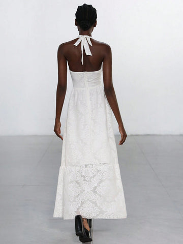 Aveloria Modichic Elegant High-End Design V-Neck Backless Embroidered Long Dress For Women