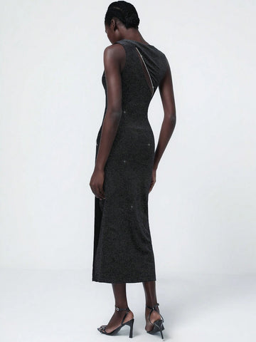 Aveloria Modichic Elegant Korean Flocked Metallic Chain Asymmetric Ruched Side Slit Bodycon Dress, Suitable For Commuting