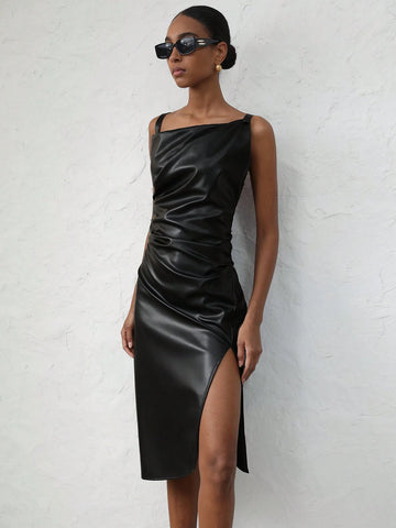 Aveloria Modichic Green PU Leather Backless Sleeveless Bodycon Dress