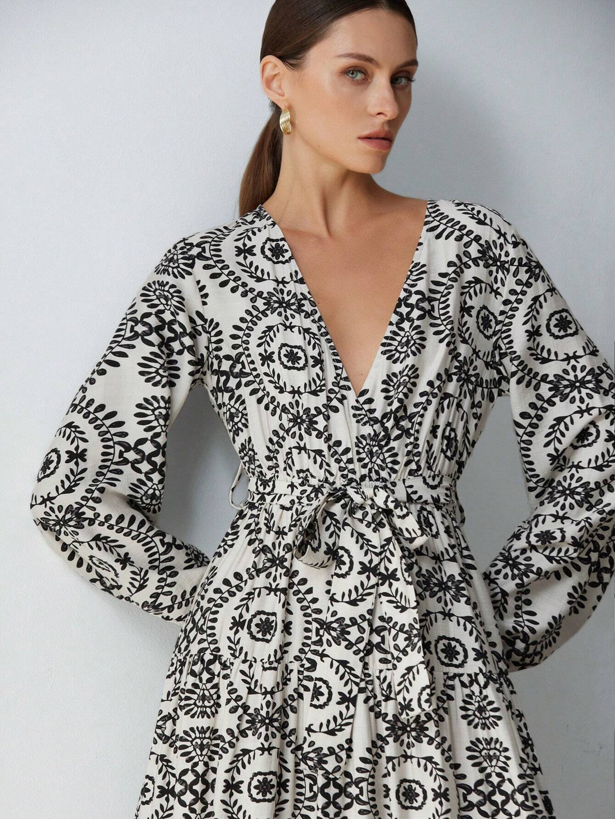 Aveloria Modichic South French Vacation Bohemian V-Neck Tie-Belt Waist Print Long Sleeve Dress For Women, Spring Apparel