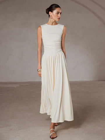 Aveloria Modichic White Minimalist Elegant Ruched Crew Neck Sleeveless Dress